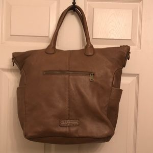 Liebeskind Berlin tote